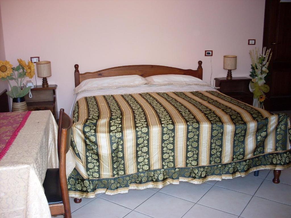 Il Rifugio Hotel Celano Kamer foto